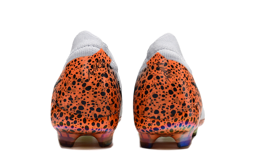 Nike Phantom GX 2 Elite Electric FG Low-Top Football Boot