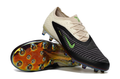 Kobe Bryant x Nike Phantom 6 Low Elite (AG) SE Phantom / Black