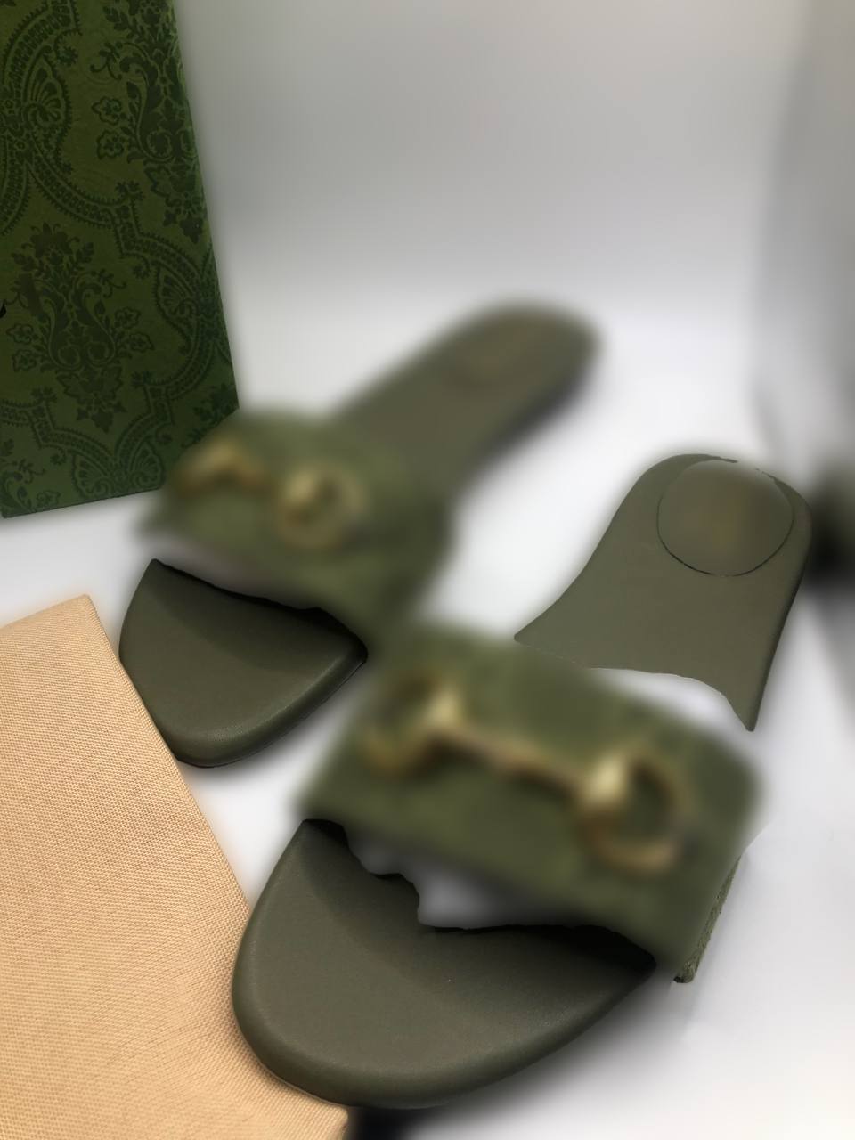 GCCI SANDALS (02)